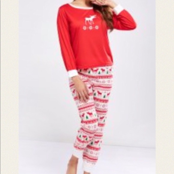 NWT Cozy Ladies Red Snowflake Moose Pajama Set Size Large - Picture 4 of 7
